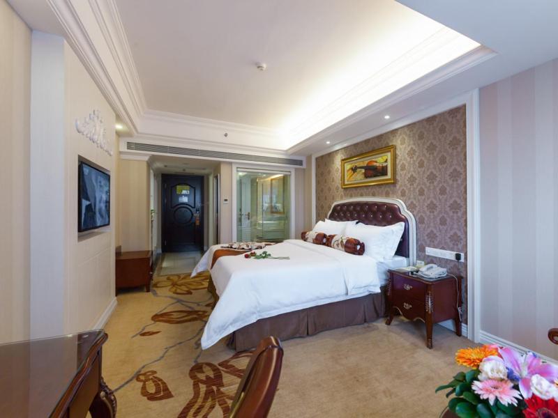Vienna International Hotel Nanning Zoo Buitenkant foto