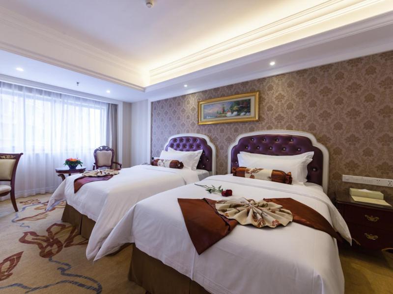 Vienna International Hotel Nanning Zoo Buitenkant foto