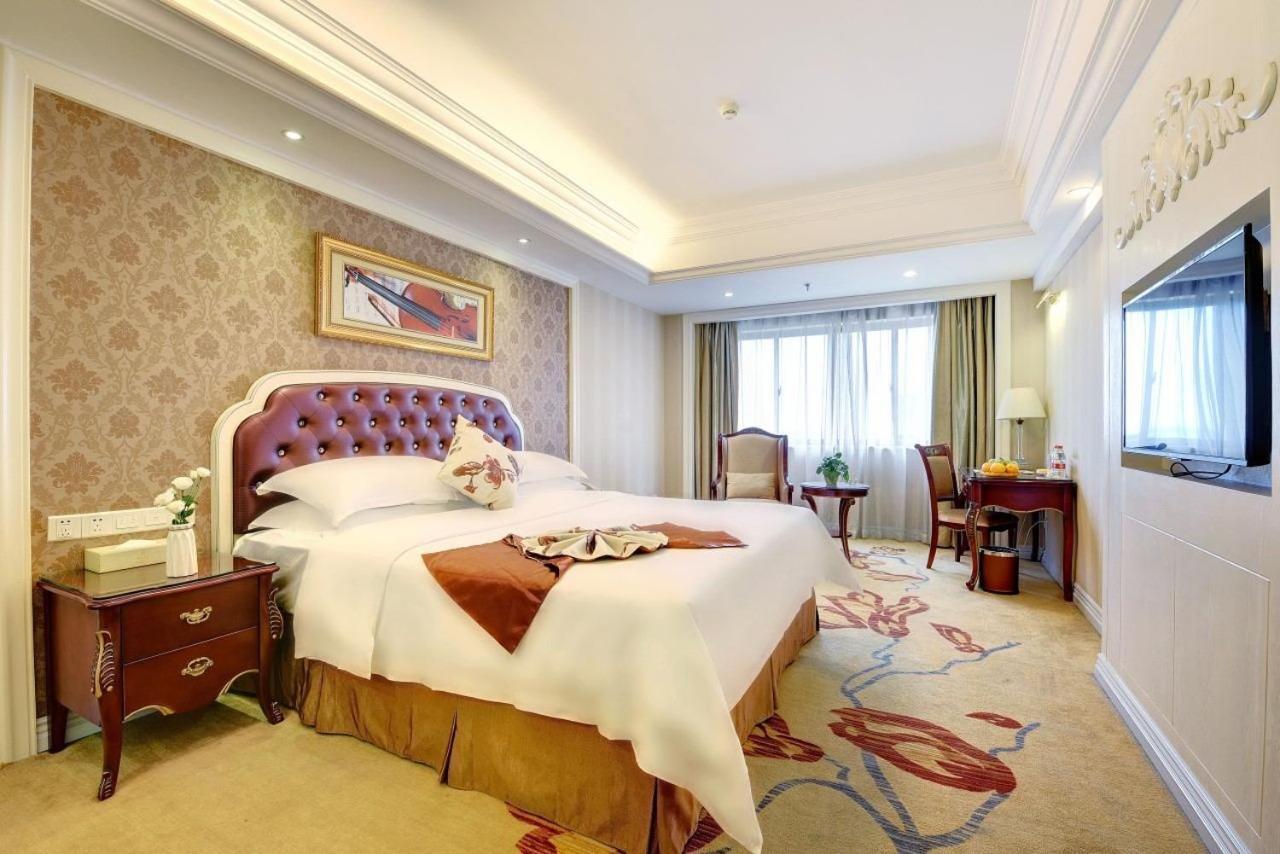 Vienna International Hotel Nanning Zoo Buitenkant foto