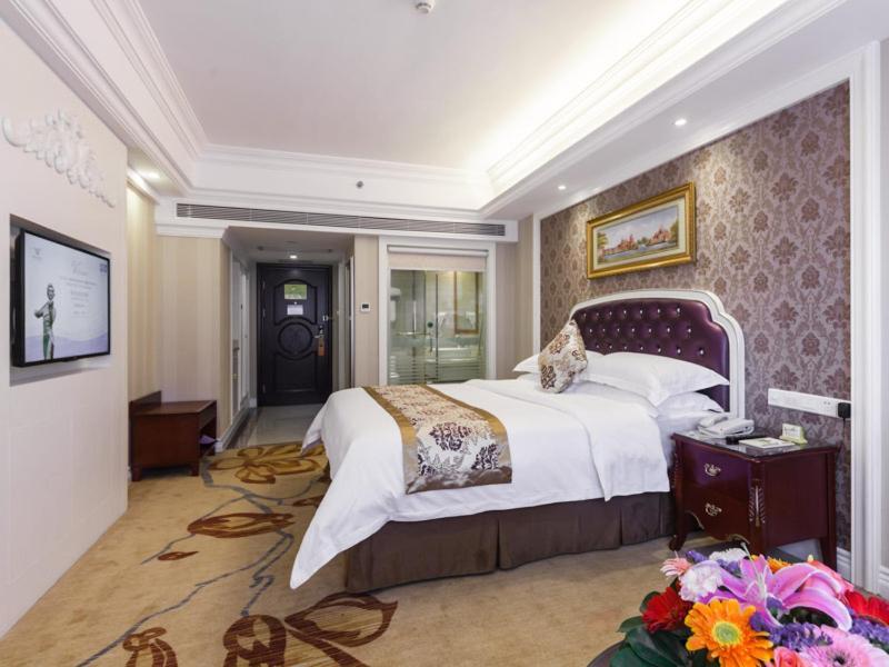 Vienna International Hotel Nanning Zoo Buitenkant foto